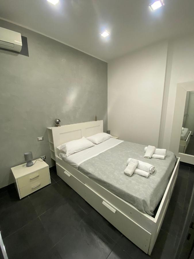 Napoli Centro Casa Con Due Camere E Cucina Экстерьер фото